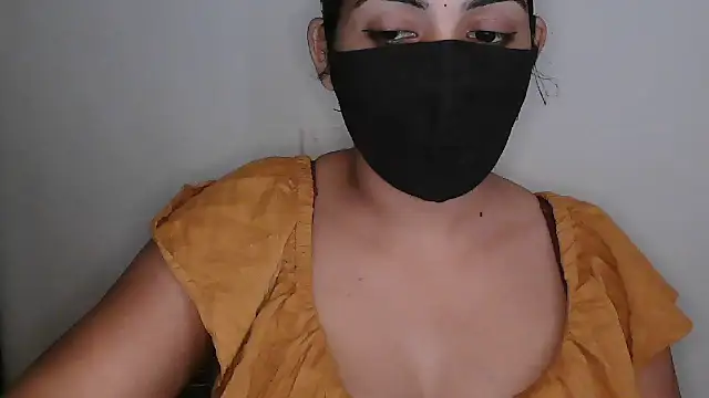 Reddy_Trisha 라이브 XXX 채팅