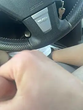 tony3729 Show in webcam