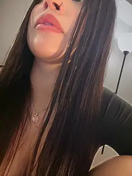 Chat XXX ao vivo de bella_parisi