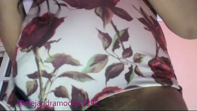 alejandra01's Webcam Show