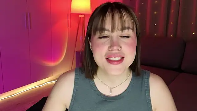 Aurelia_Voss: απευθείας συνομιλία ΧΧΧ