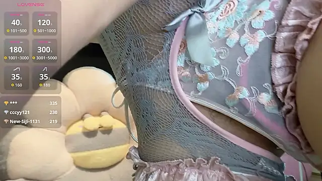 Molly00- 即時 XXX 聊天