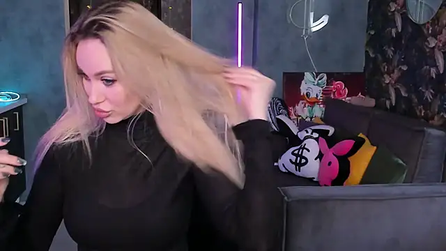 Blckmirrorr's Live XXX Chat