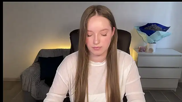 EvaMaddison: онлайн-секс-чат