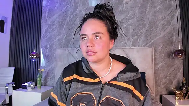 ArielleWilde Adlı Modelin Canlı XXX Sohbeti