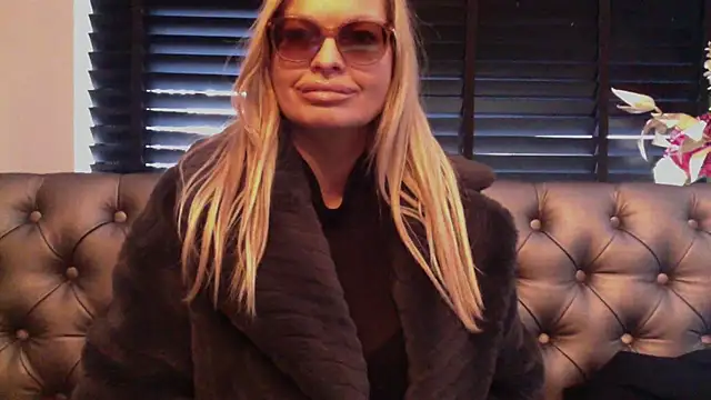 Lisavontease Chat XXX live