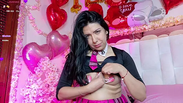 Sofy-Squirt Live XXX-chat