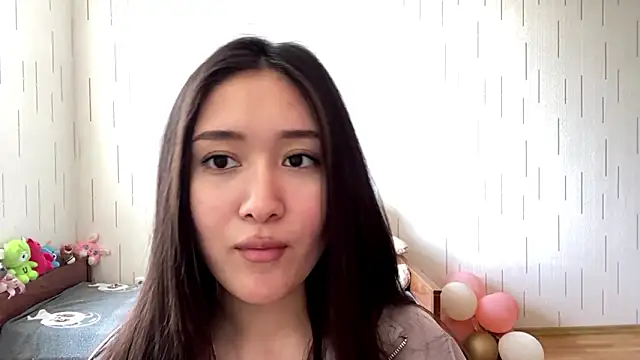 YourMiIa – Live XXX-chat