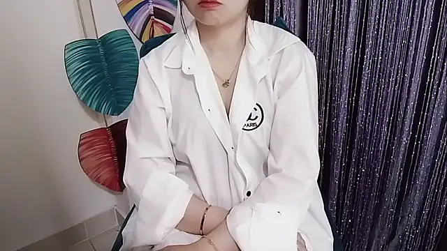 Ari-sweety Chat XXX live