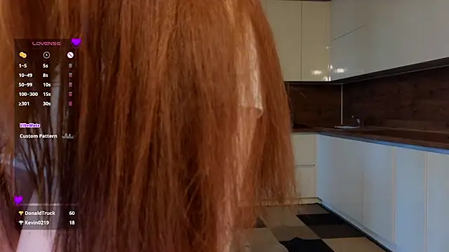 BlissLecton Adlı Modelin Canlı XXX Sohbeti