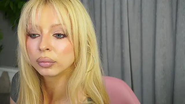 LanaReals Live XXX-chat