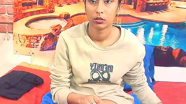 IndianSexyButt Chat XXX in diretta