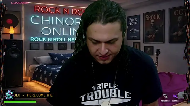 Webkamerová show chino_roz