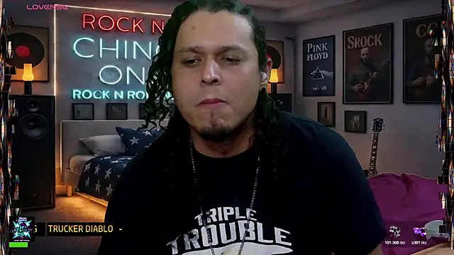 Вебкам-шоу chino_roz