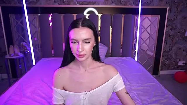 Snow_WhiteeeX's Live XXX Chat