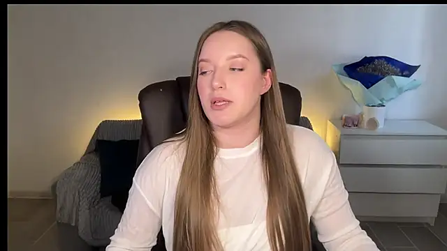 EvaMaddison: απευθείας συνομιλία ΧΧΧ