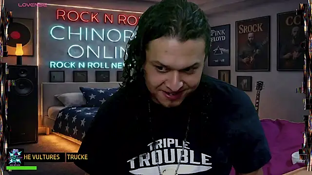 chino_roz Webcam Show