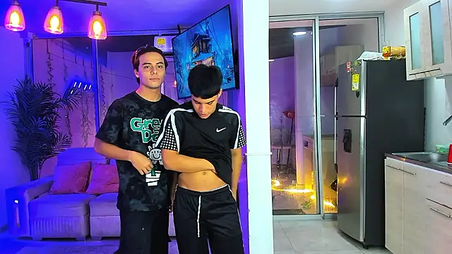 Houseofwarrios webcam show