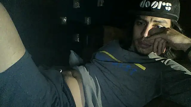 AlexAlejandro13's Live XXX Chat