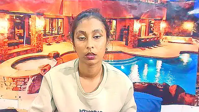 IndianSexyButt Chat XXX in diretta