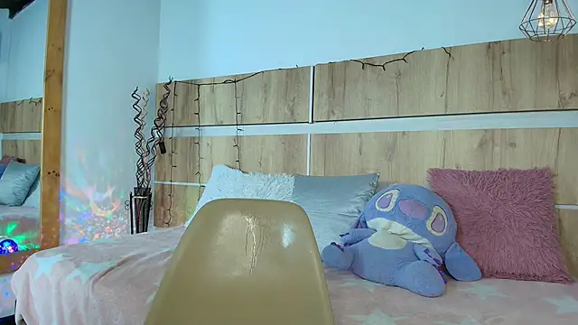 Rapthalia_ Live XXX-chat