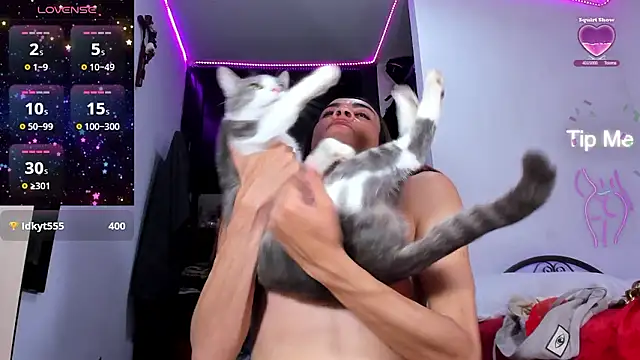 Dollcatalina Adlı Modelin Web Kamerası Şovu