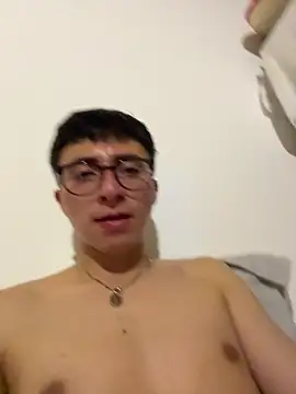 CamiRojas_boy – Live XXX-chat