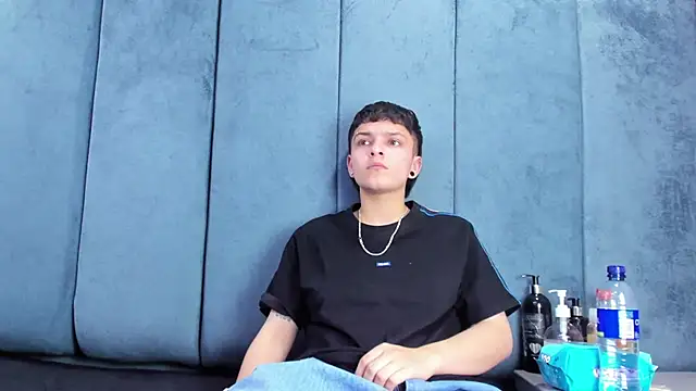 Megan_Thompson_ Chat XXX in diretta