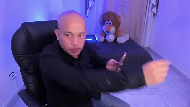 Pokazy przed kamerką – Takumii_boy