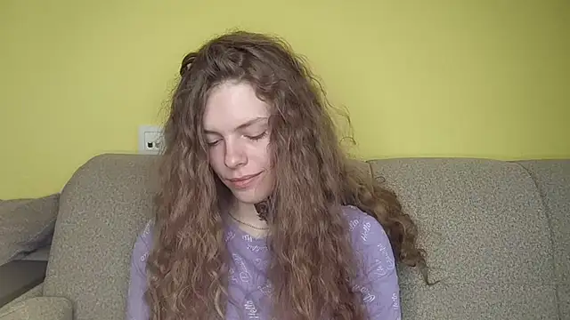 Czat XXX na żywo – RayaNenlia