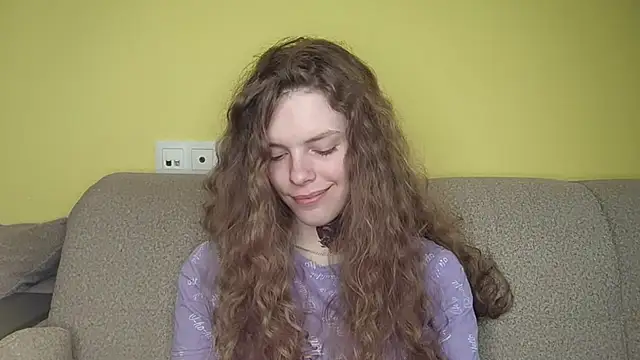 Czat XXX na żywo – RayaNenlia