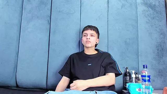 Megan_Thompson_'s Live XXX Chat