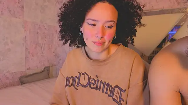 Онлайн чат XXX Benny_and_Mark