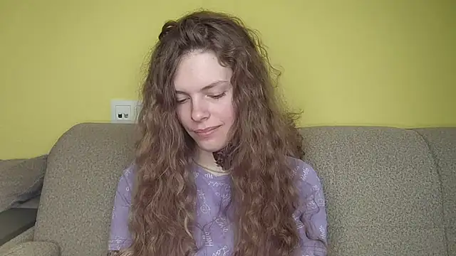 دردشة RayaNenlia الجنسية المباشرة