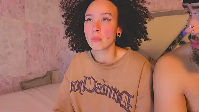 XXX chat uživo modela Benny_and_Mark