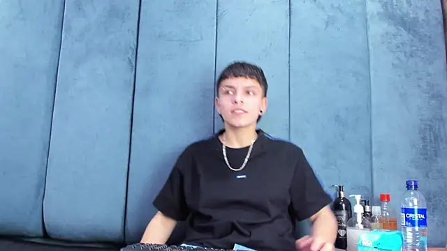 Megan_Thompson_ Chat XXX in diretta