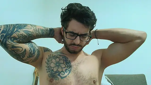 Živý XXX chat thomas_gun