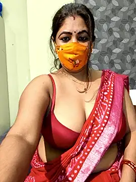 Poly_bhabiのライブXXXチャット