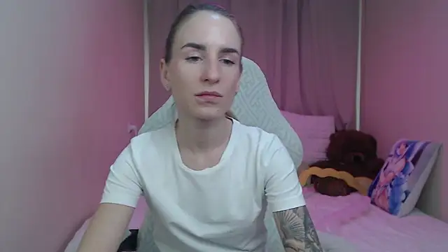 DeboraHorny's Live XXX Chat