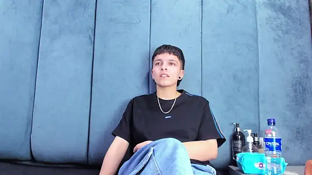 Megan_Thompson_ Chat XXX in diretta