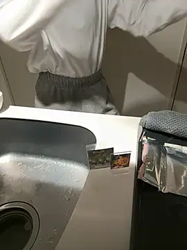 leopiii-iiJPのウェブカメラショー