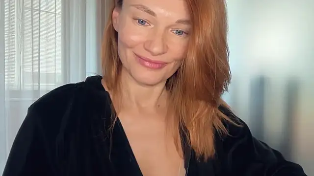 MistyBarnes' Live XXX Chat