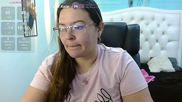 MsJossie: απευθείας συνομιλία ΧΧΧ