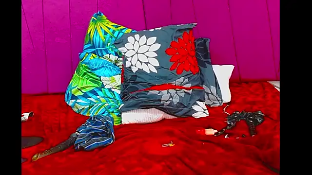 Chat +18 de pipe_hot04 ao vivo