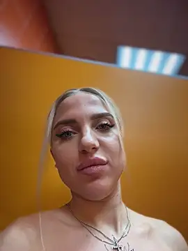 pinkstar_: απευθείας συνομιλία ΧΧΧ