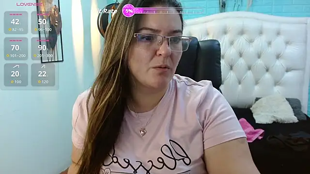 MsJossie: онлайн-секс-чат