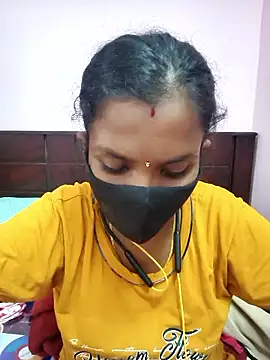 Tamil_Monika Show in webcam