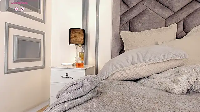 TahliaMoreau: απευθεία ς συνομιλία ΧΧΧ