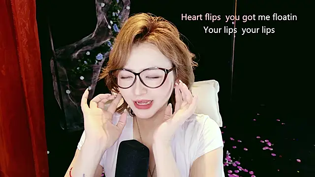 Lady-Mia777 在線直播表演