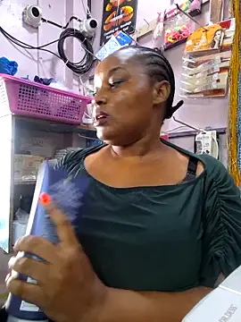 Goddess_of_Hearts – Live XXX-chat